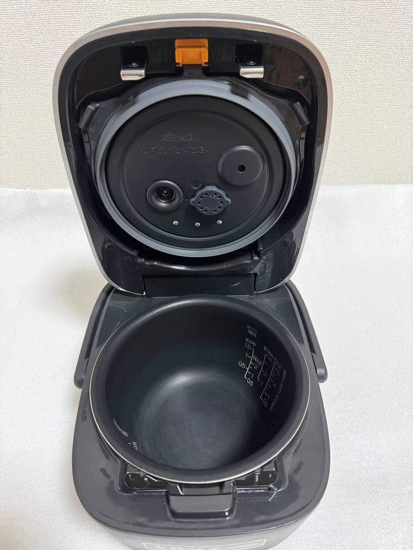 象印 炎舞炊き 圧力IH炊飯ジャーNW-PU10-２０２２年製