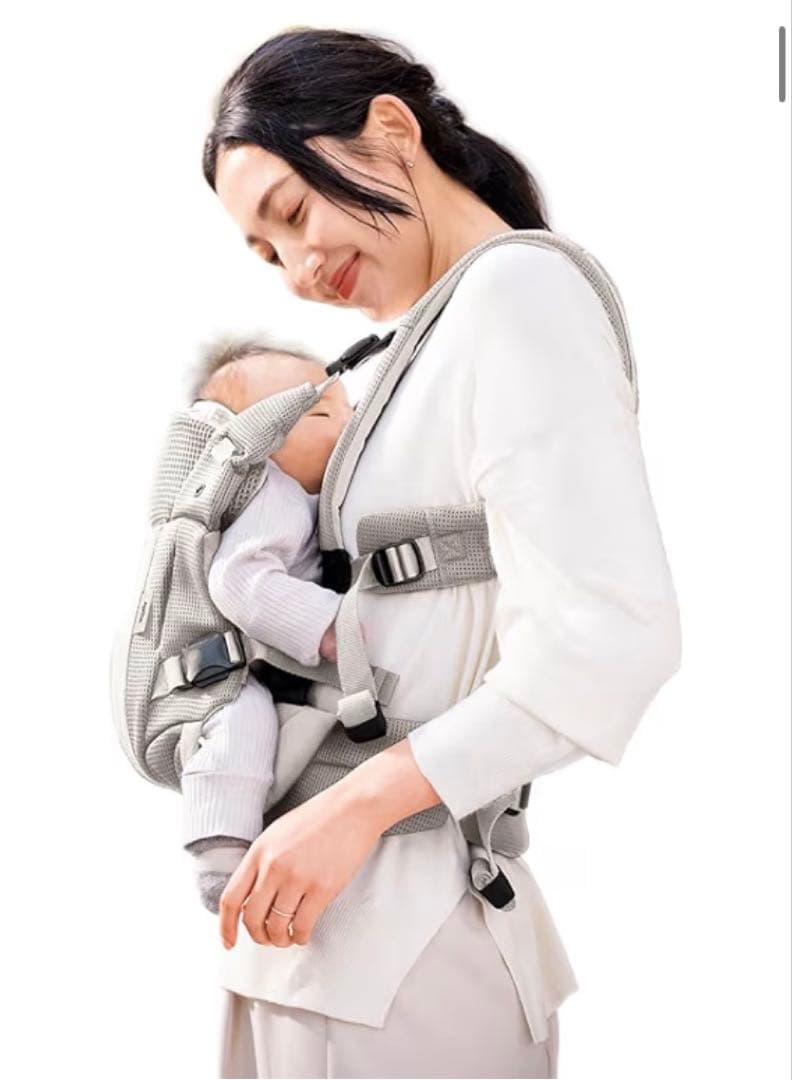 アップリカ　ラクリス　抱っこ紐　ホワイトアッシュ