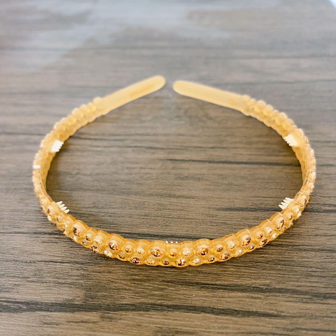 美品　アレクサンドルドゥパリ　カチューシャ　保存袋付き　ラインストーン　ゴールド