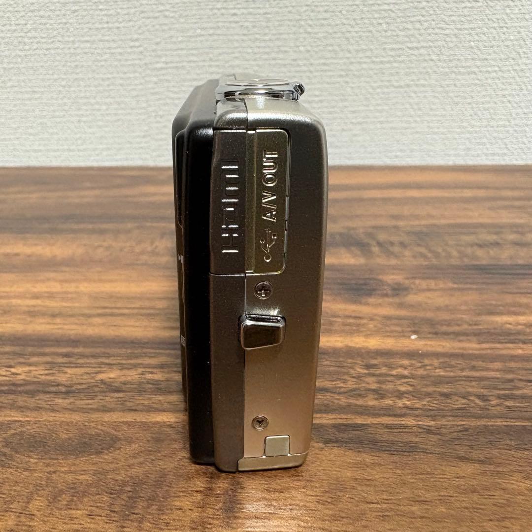 【動作品】Nikon COOLPIX S6100 コンデジ CCD