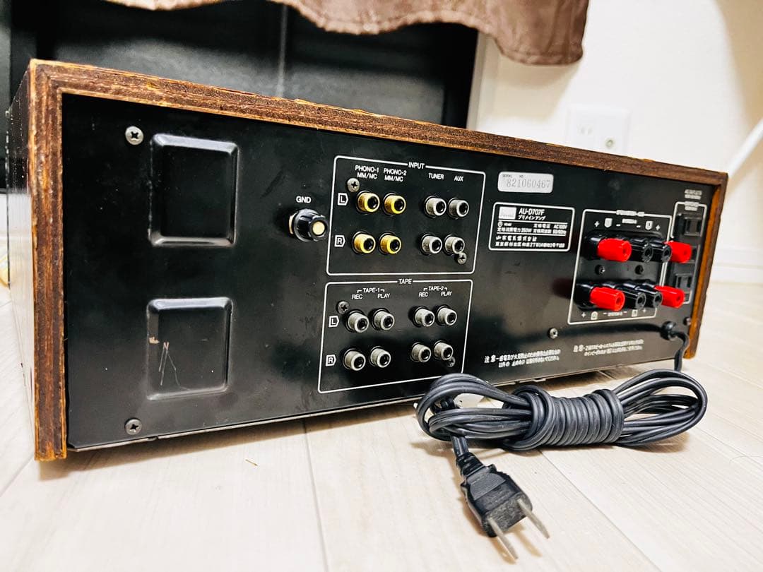 SANSUI AU-D707F プリメインアンプ￥108,000 1980年発売