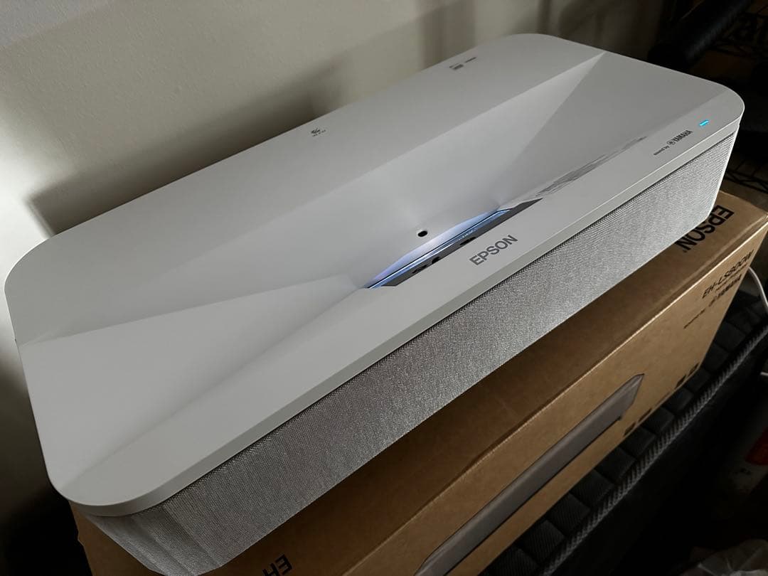 プロジェクター EH-LS800W