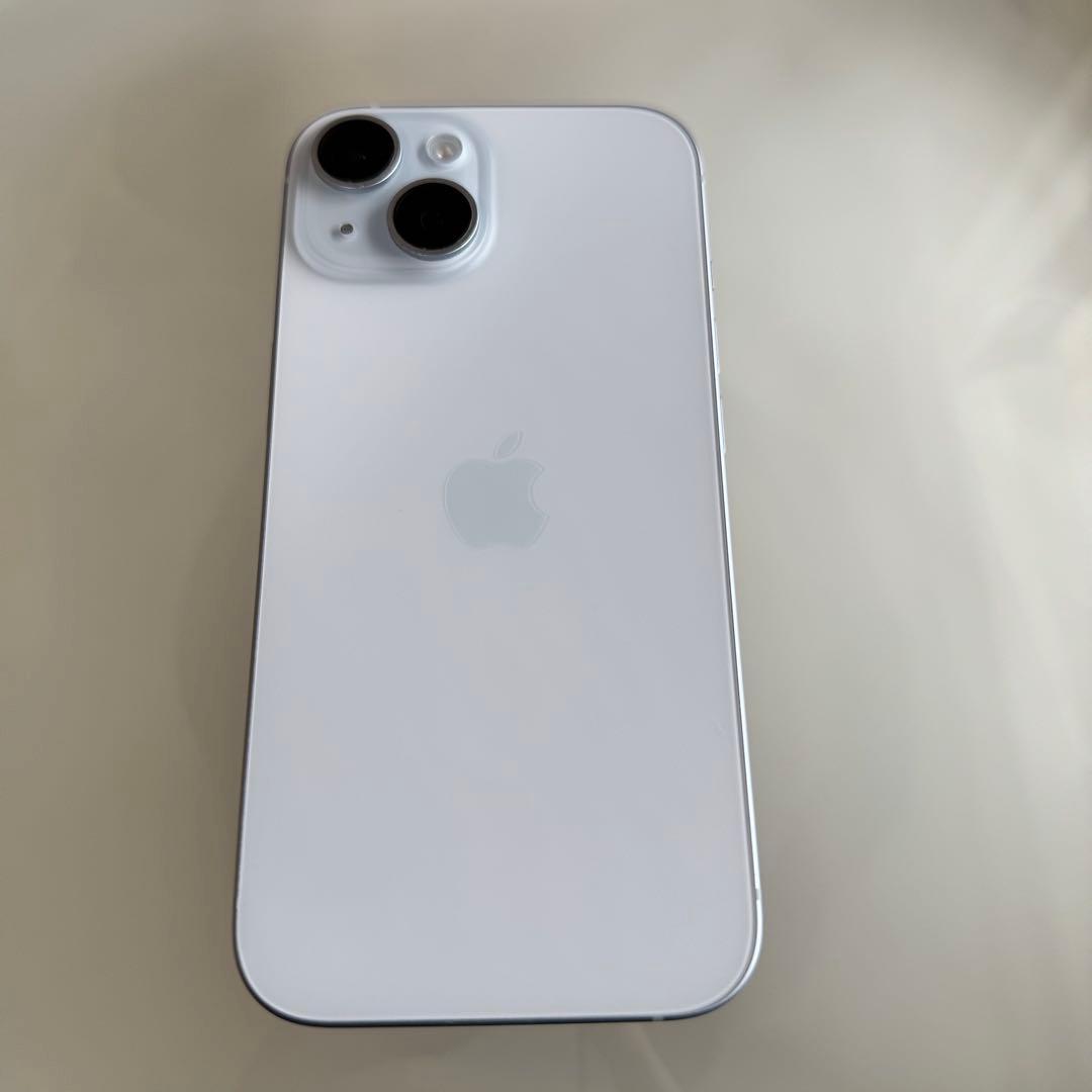 Apple iPhone15 128GB SIMフリー バッテリー残量84%