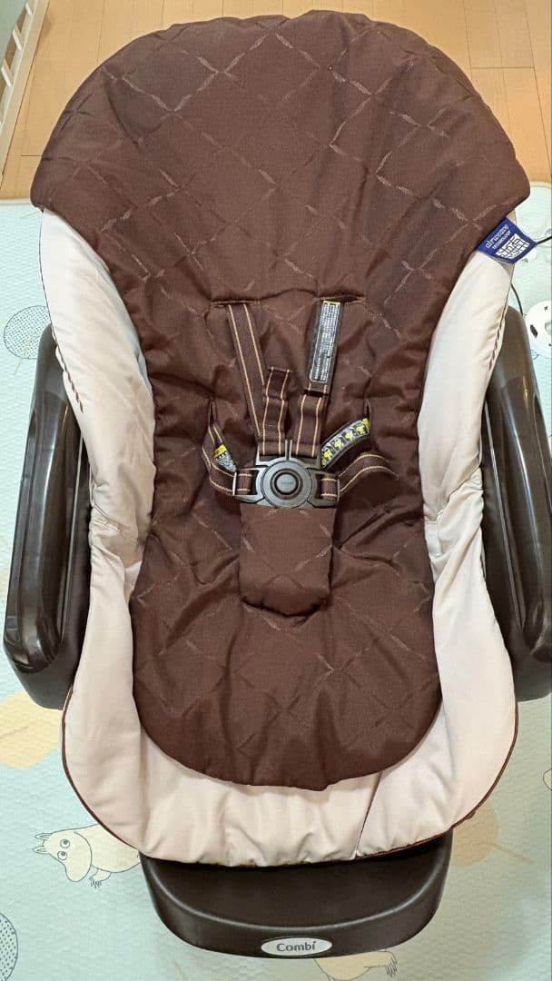 combi ネムリラ オート スウィング BEDi plus