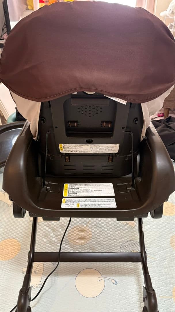 combi ネムリラ オート スウィング BEDi plus