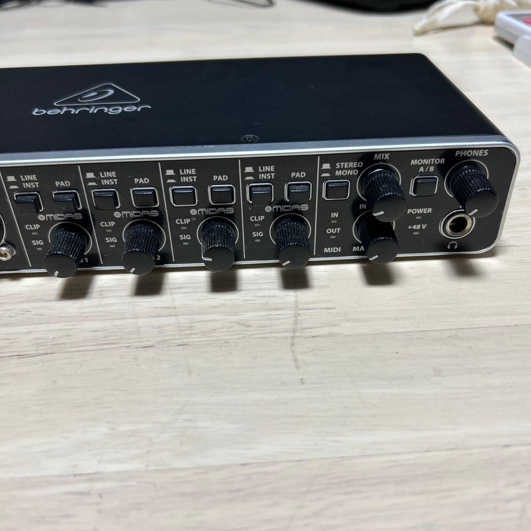 Behringer U-PHORIA UMC404HDオーディオインターフェイス