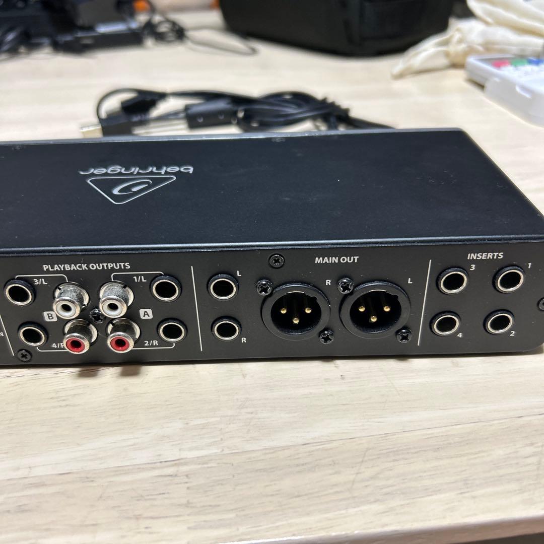 Behringer U-PHORIA UMC404HDオーディオインターフェイス
