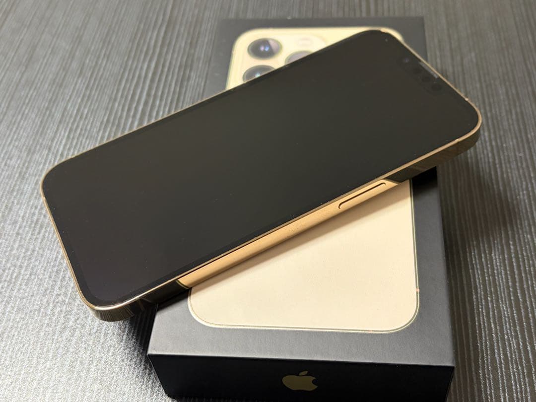 【極美品】iPhone 13 Pro 128GB ゴールド 本体