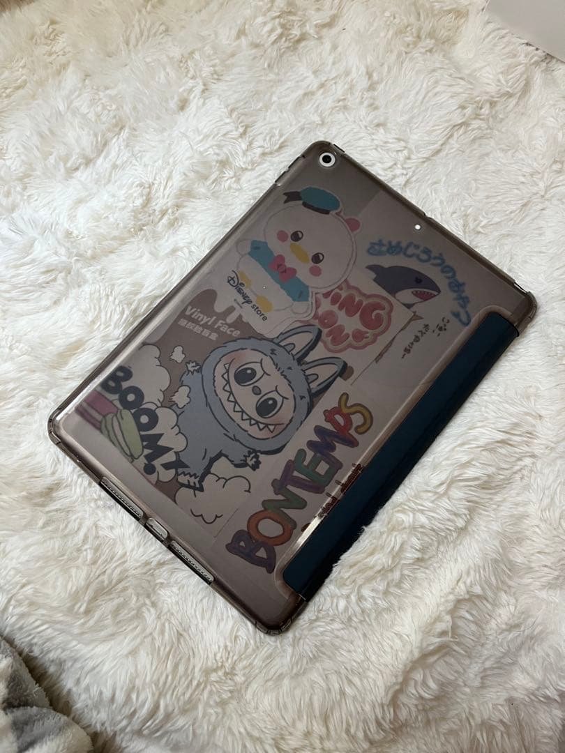 Apple iPad 64GB シルバー 本体　カバー　フィルム付