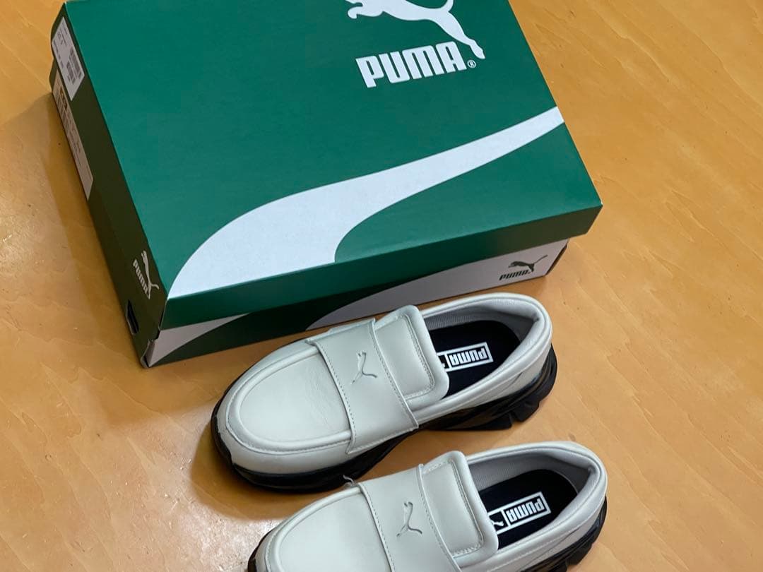 PUMA ホワイト ローファー ベルクロ23.5cm