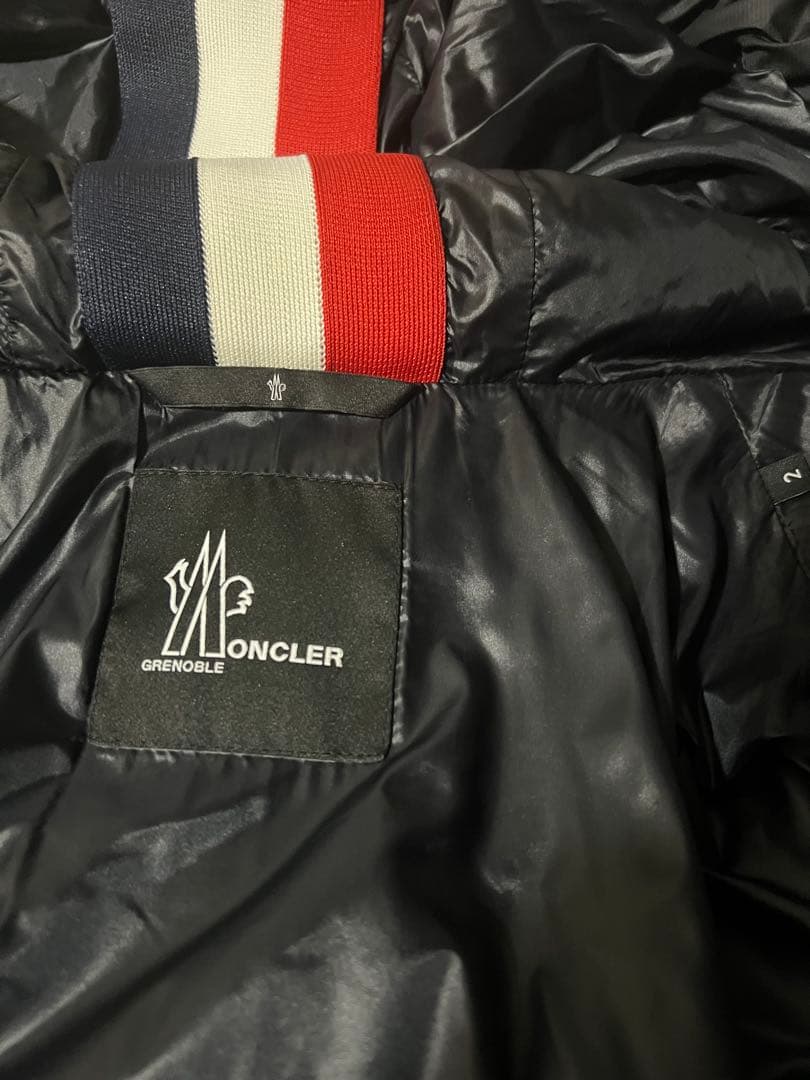 moncler GRENOBLE camurac カムラック　ダウン