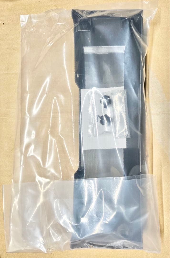 ランクル250 純正 ヒッチメンバー カバー ハーフ　US トヨタ