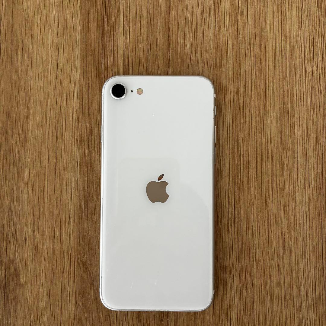Apple iPhone SE (第2世代) ホワイト　64GB