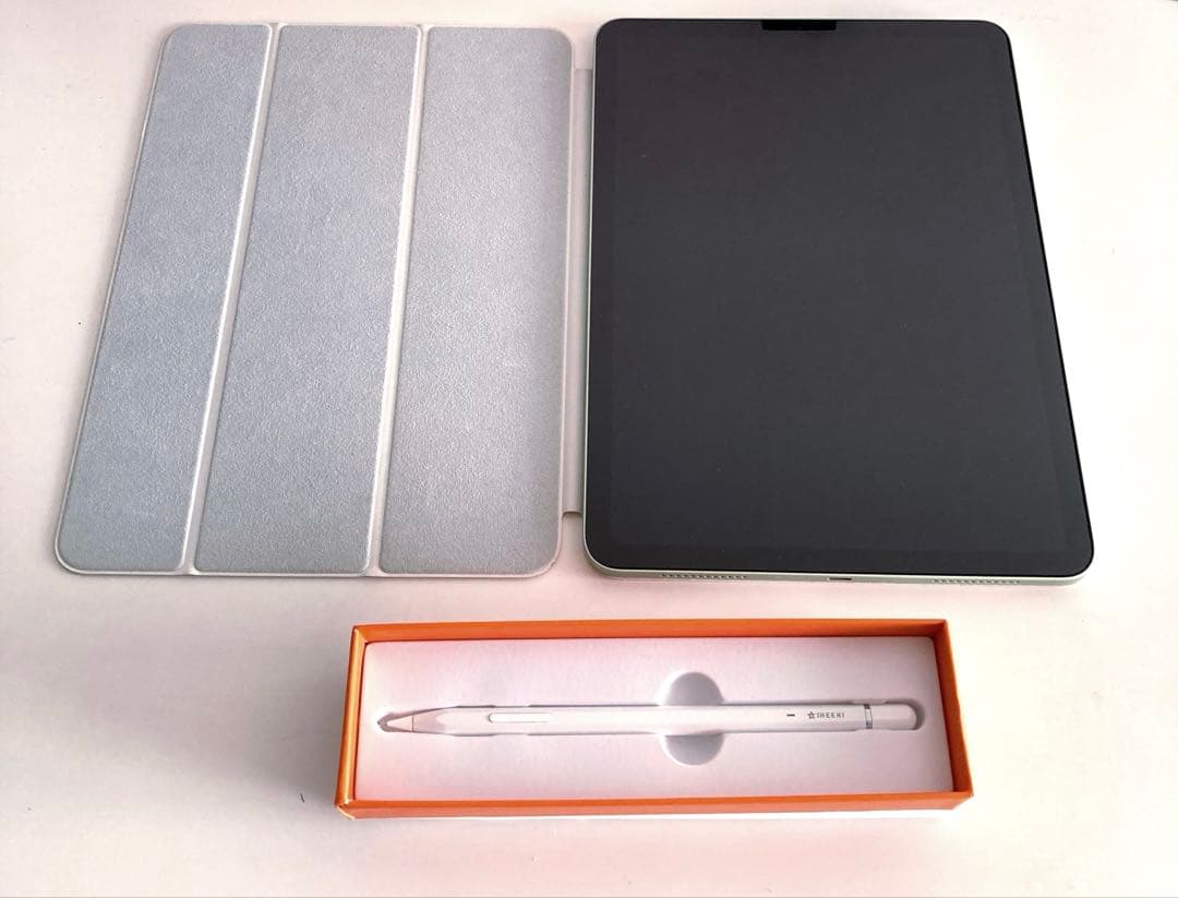 アップルiPad Air 4 (64GB) 本体+純正カバー+非純正ペン