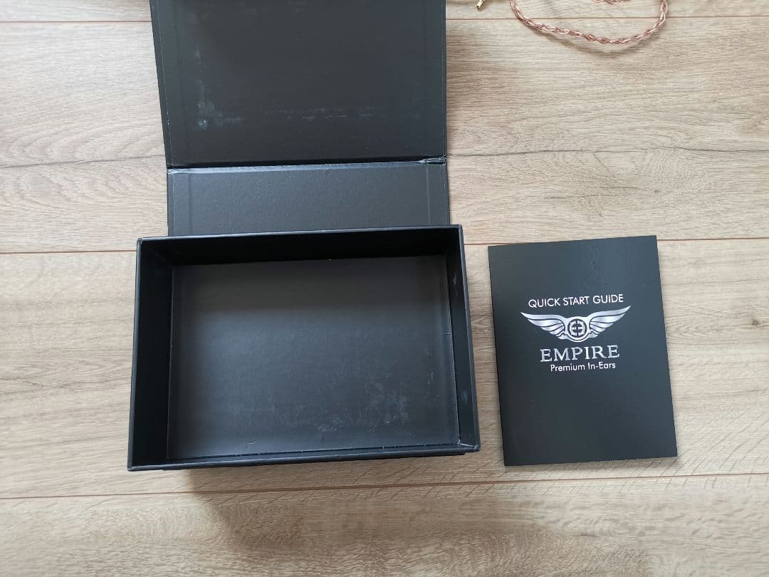 Empire ears Nemesis 限定デザイン