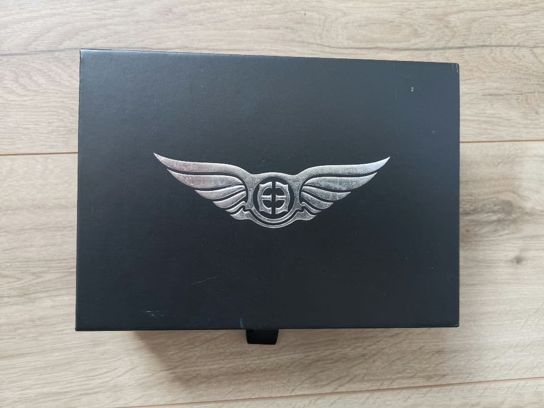 Empire ears Nemesis 限定デザイン