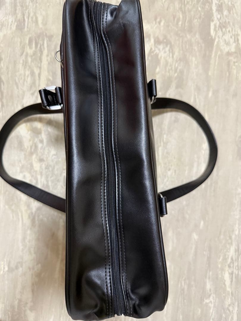 EASTBOY スクールバッグ　刺繍ロゴベージュ