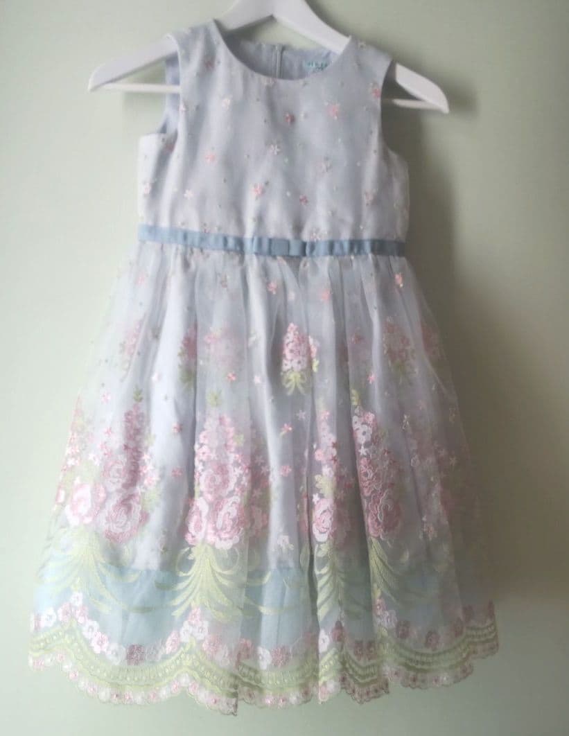 TOCCA 花柄刺繍 ドレス　ワンピース　水色　130