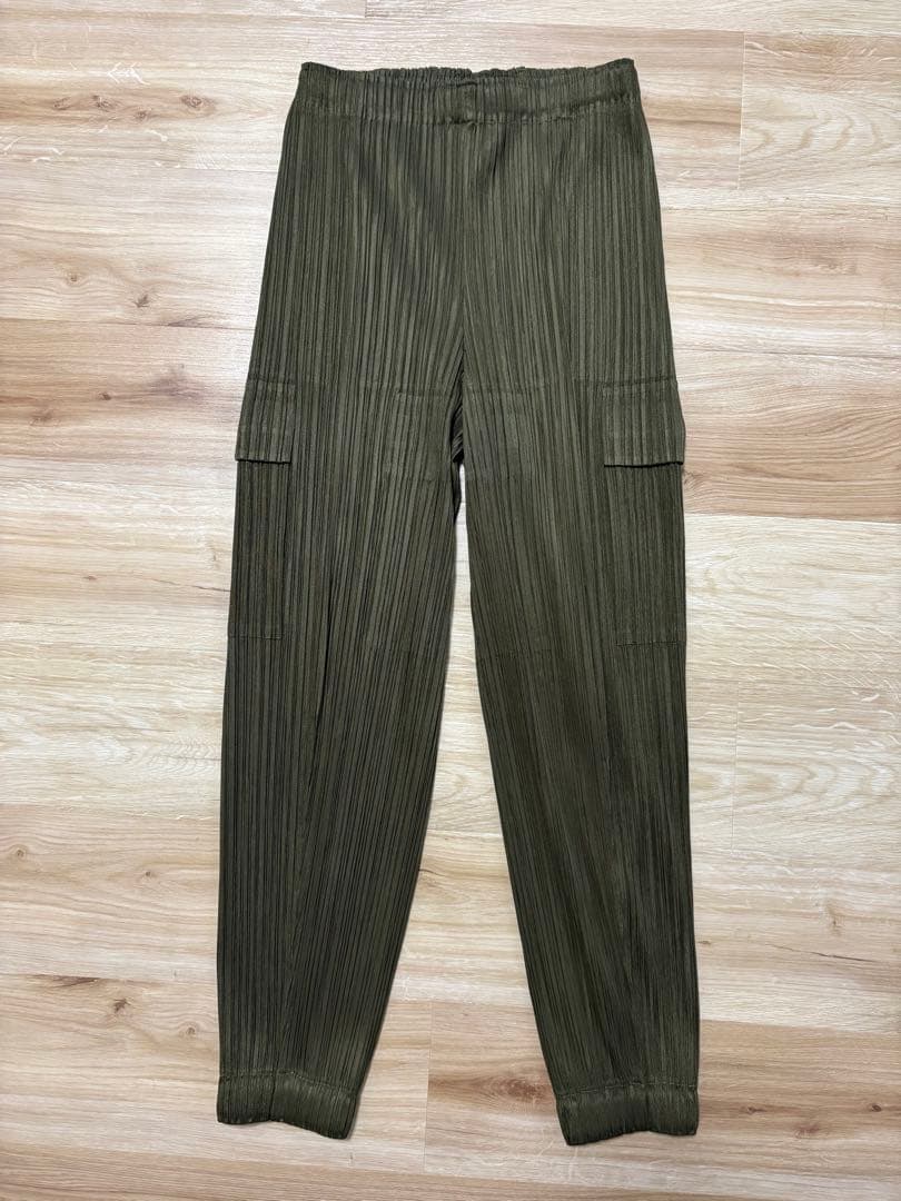 プリーツプリーズ PLEATS PLEASE カーゴパンツ カーキ 3
