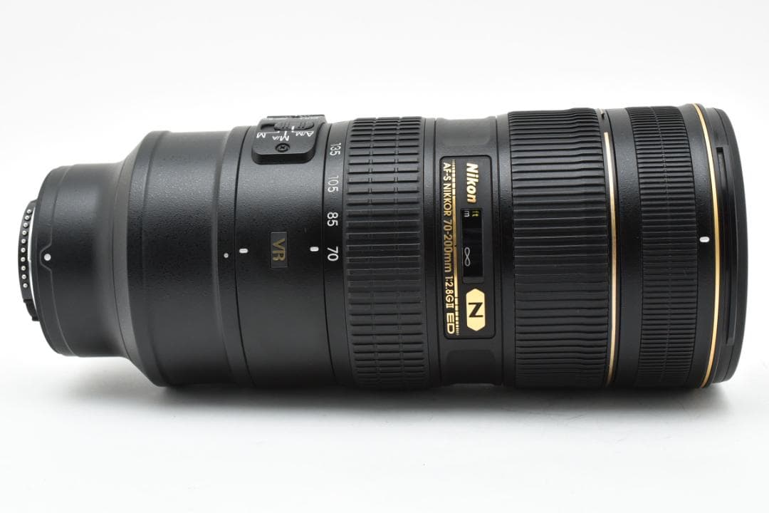Nikon AF-S 70-200mm F2.8G II ED VR Nレンズ