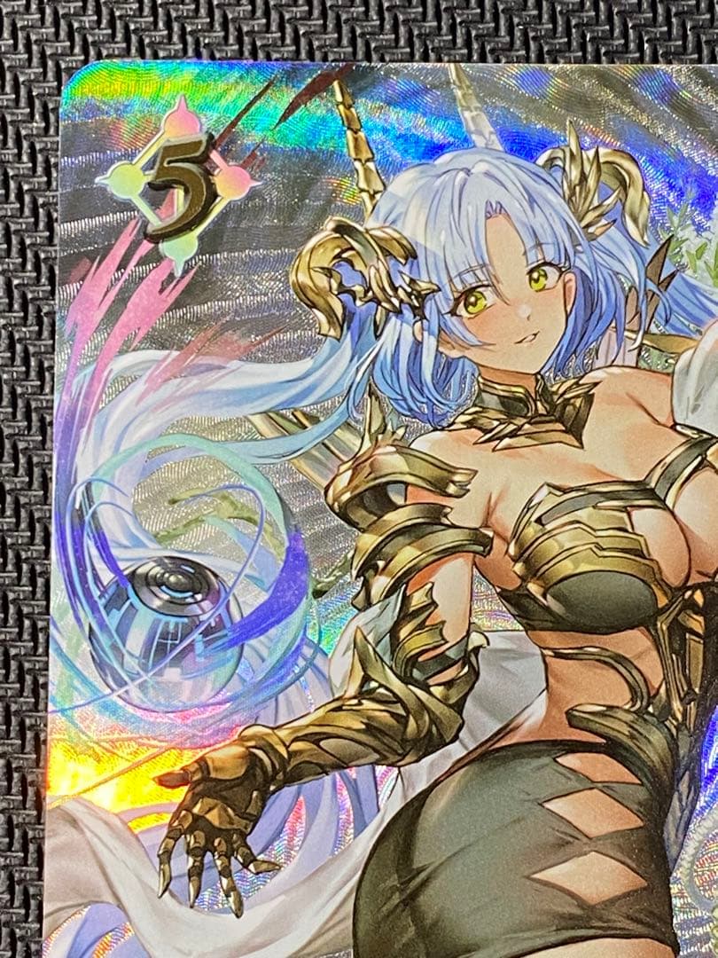 鋼鉄と大地の神　UR　シャドウバースエボルヴ