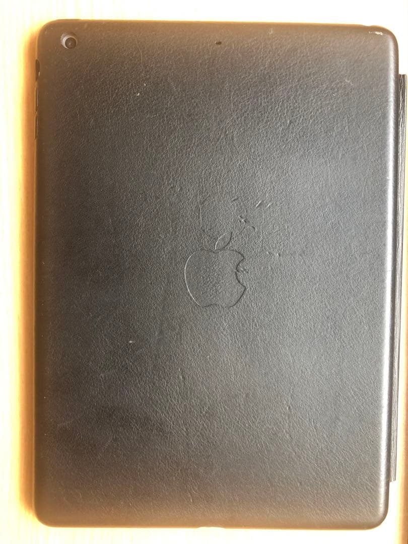 Apple iPad air Wi-Fi スペースグレー 本体 + 純正カバー