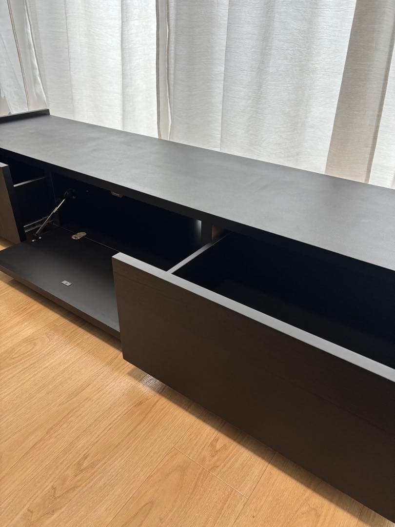 ⭐︎美品　【GART】テレビ台　ローボード　シンプル　スタイリッシュ　黒　170
