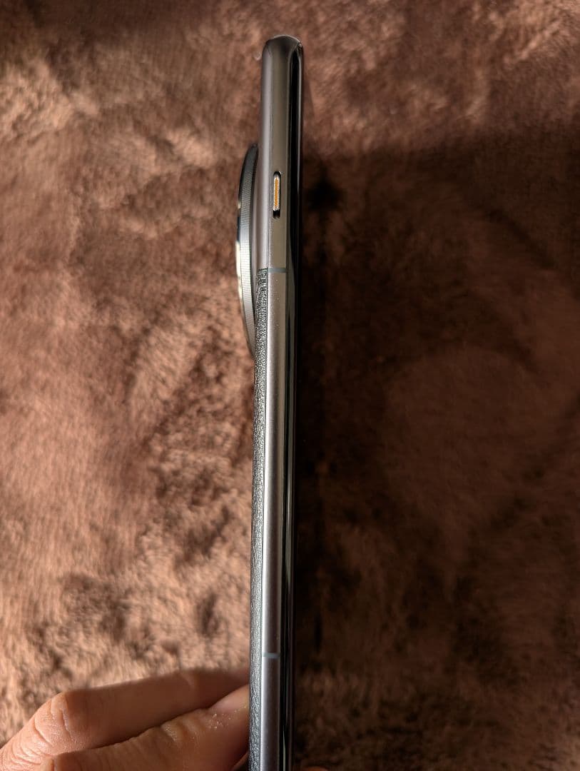 [美品] OPPO Find X7 Ultra 16/256 GB