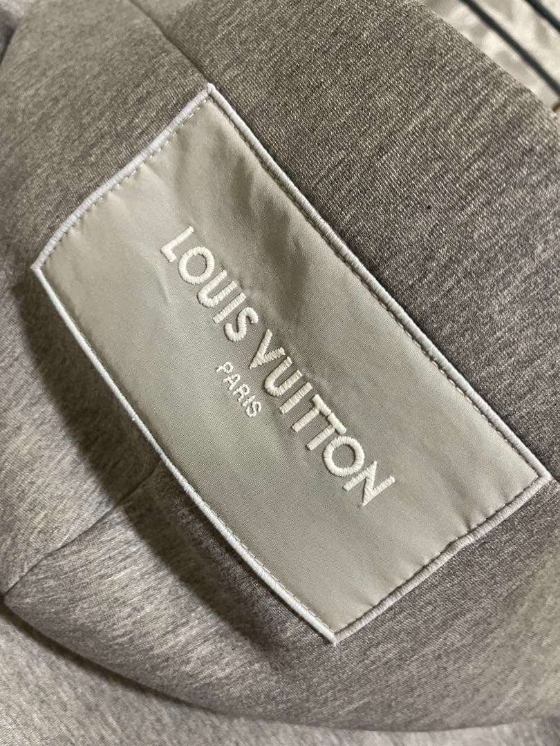 今期　ルイヴィトン　トレーナー