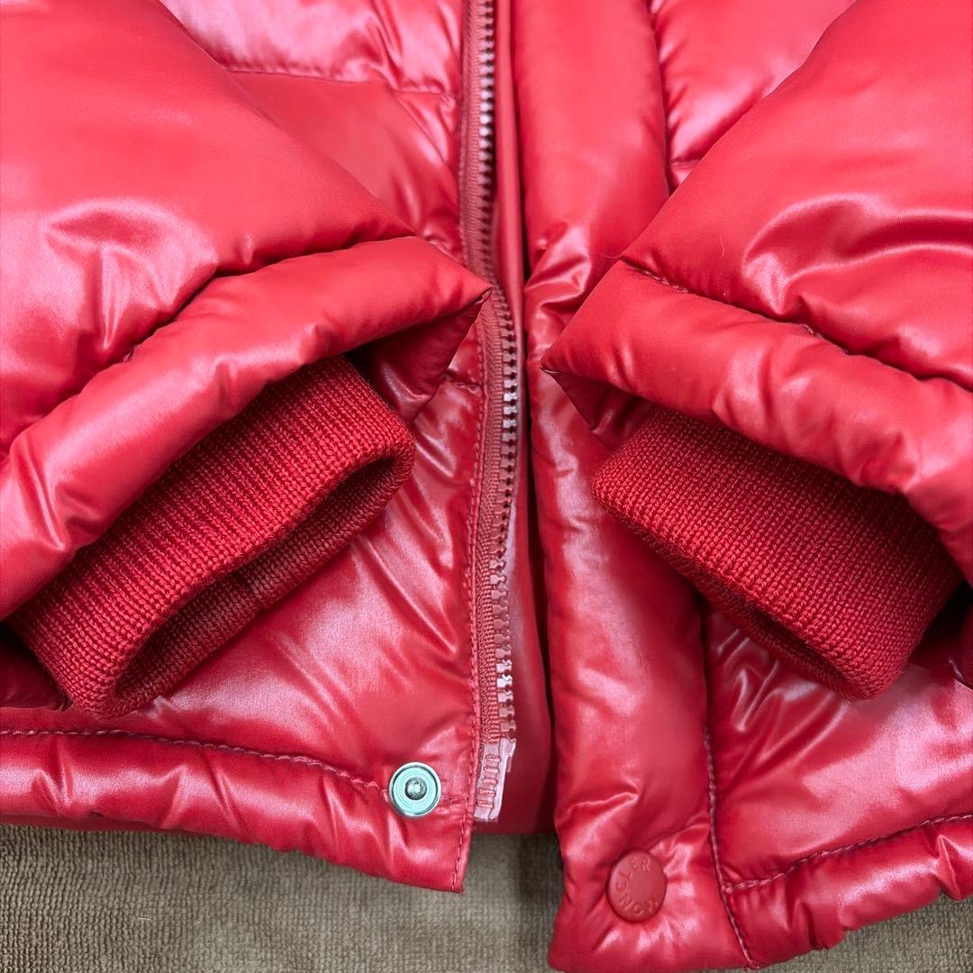 モンクレール　ダウンジャケット