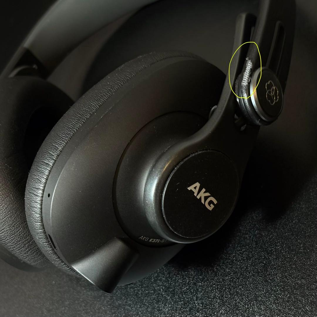 AKG 371-BT-Y3 Bluetoothヘッドフォン