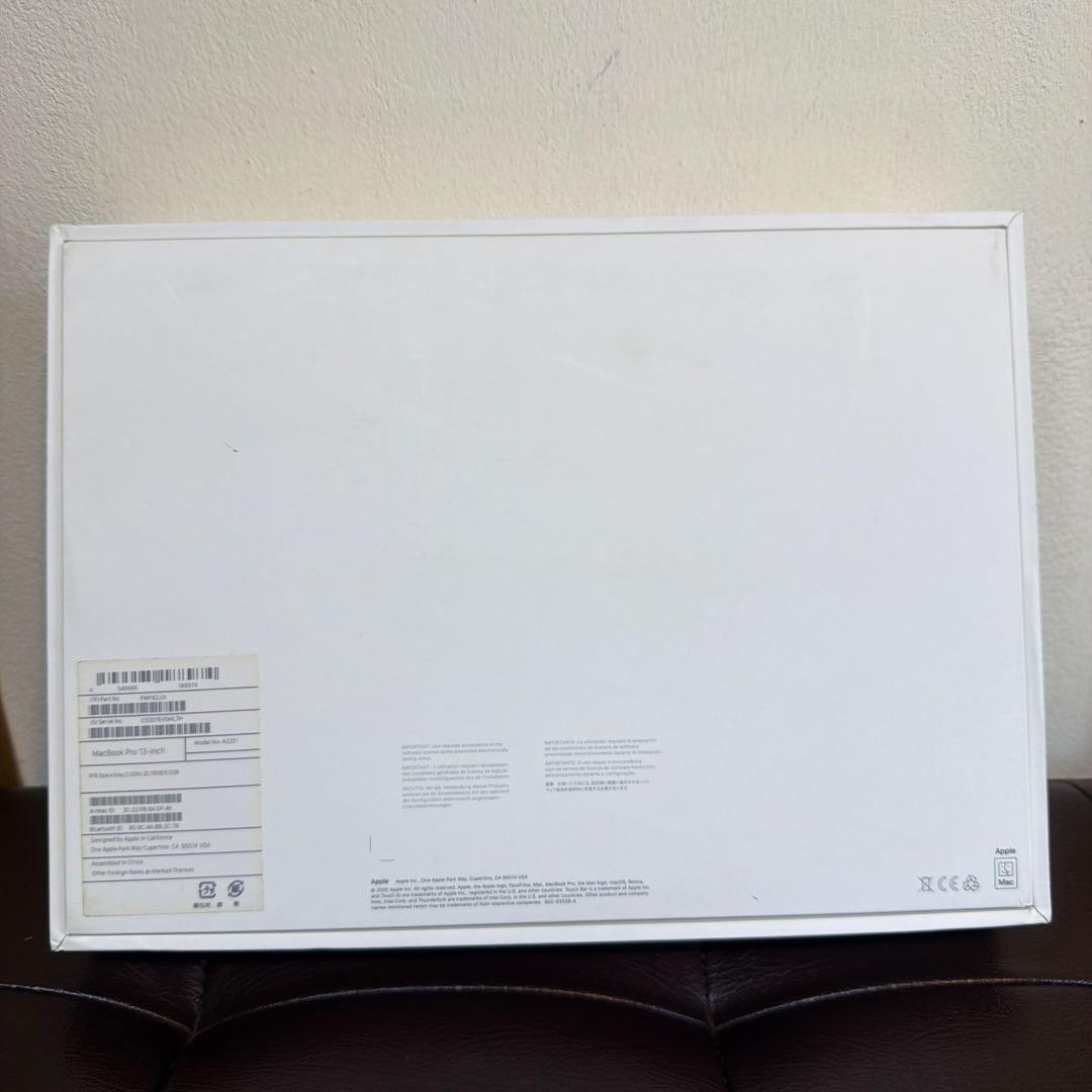 MacBook Pro 13 i5/16GB/SSD512GB バッテリー新品