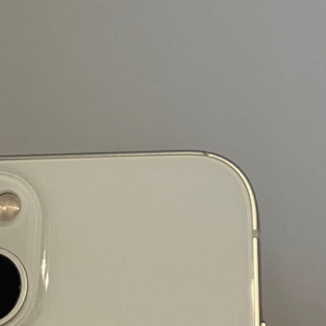 【美品】iPhone 13 256GB ホワイト