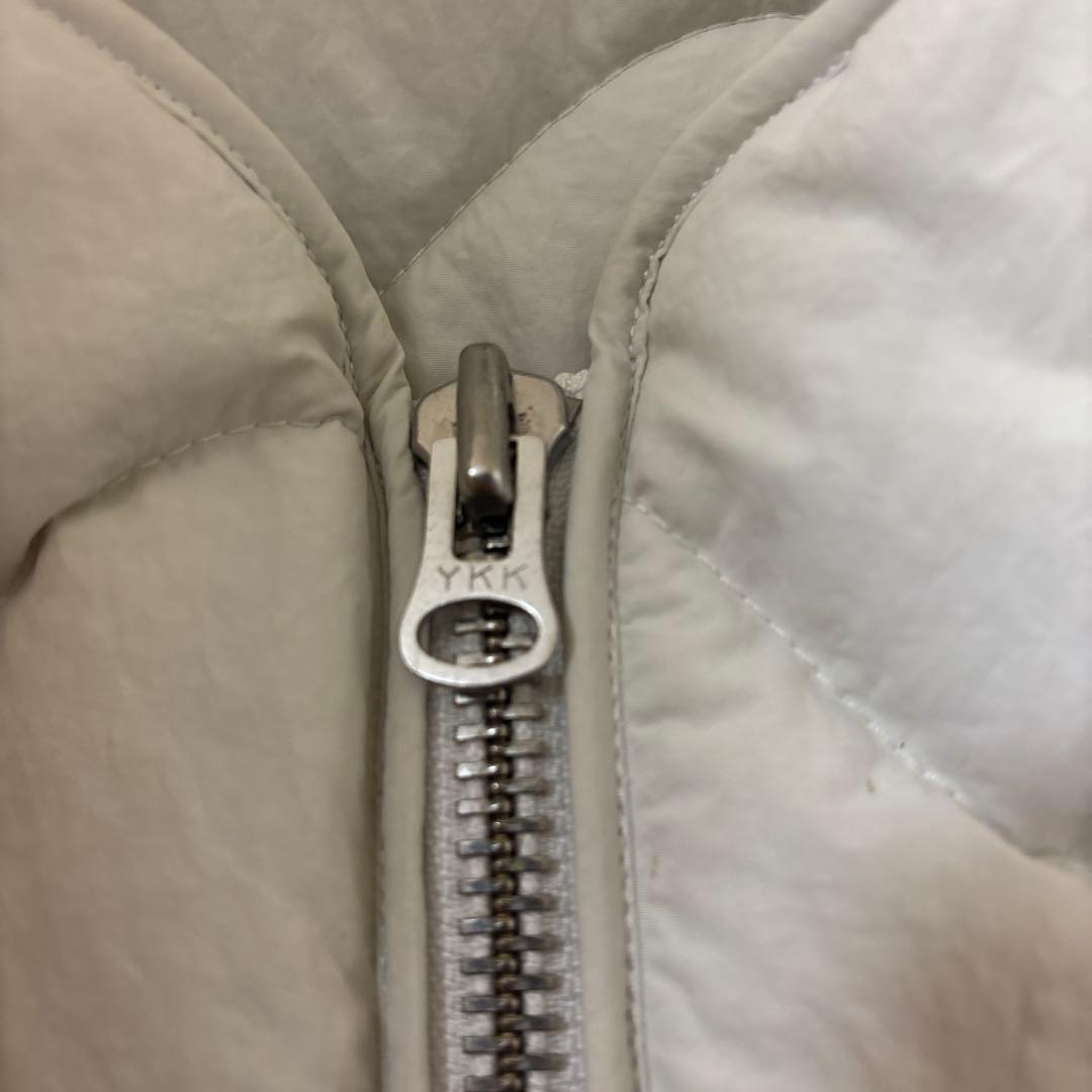 Stüssy ホワイト キルティングベスト