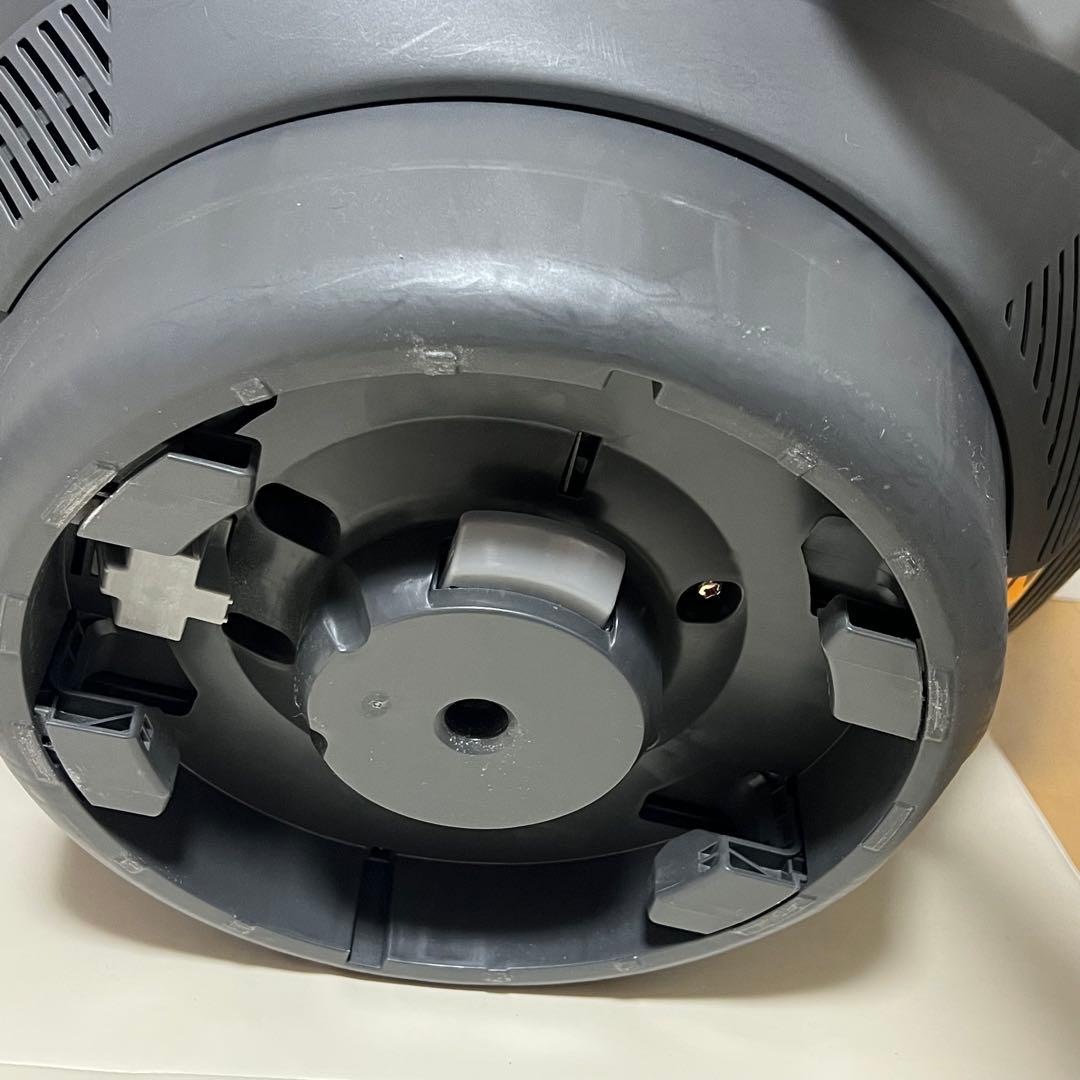 ミラー＆スマホホルダー付Combi チャイルドシート 黒　ザエス　the s