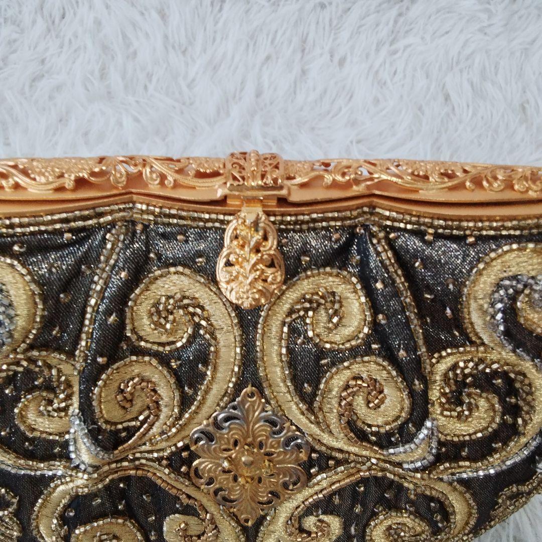 極美品❉ 花井幸子 YUKIKO HANAI パーティーバッグ ビーズ 刺繍