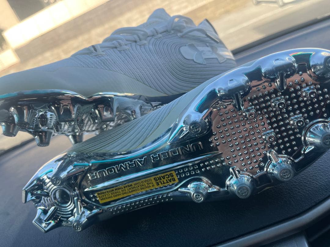 J*Ⅲ様 アンダーアーマー メンズ スパイク UA スポットライト MC ハイト