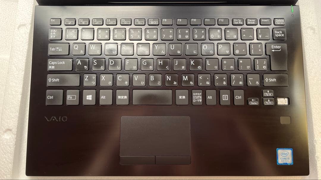 VIAO Pro PK インテルCore i5-8265U/256GB/8GB