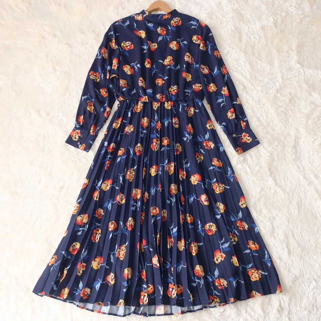 【タグ付き】アンタイトル プリーツワンピース ロング丈 長袖 花柄 ネイビー 2