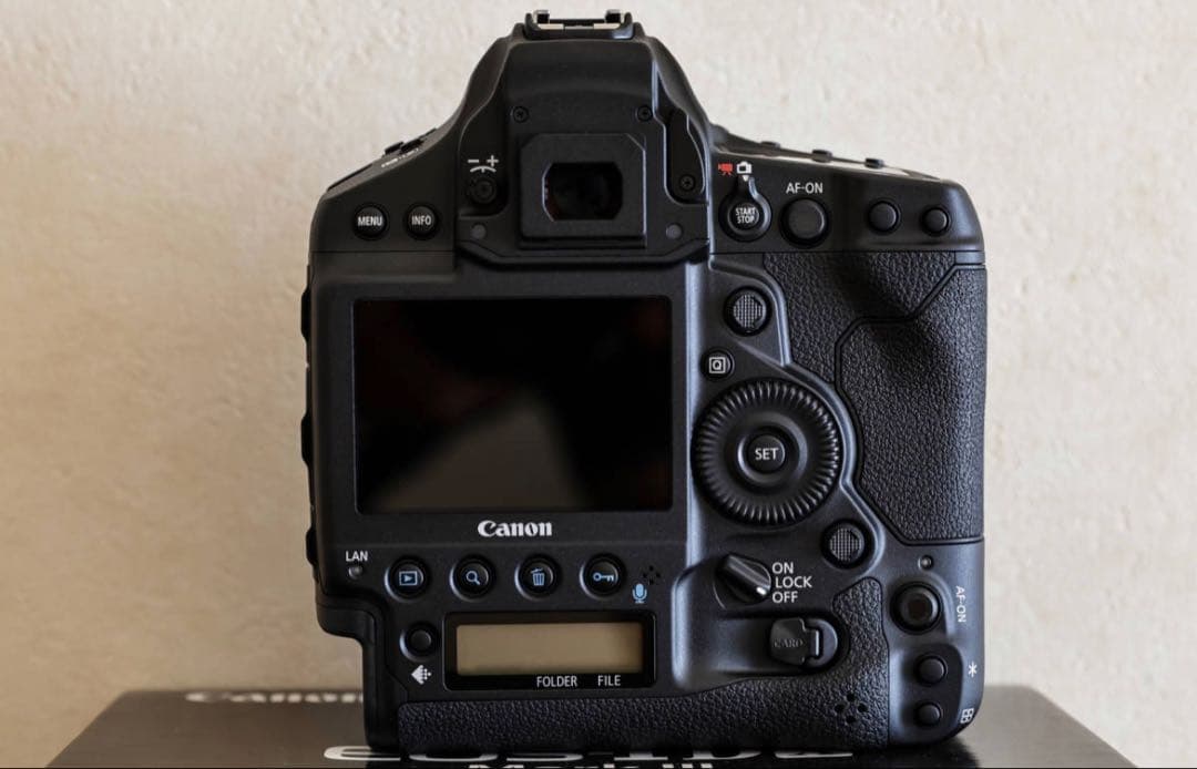 キャノン　デジタル一眼レフカメラCanon EOS 1D X Mark III