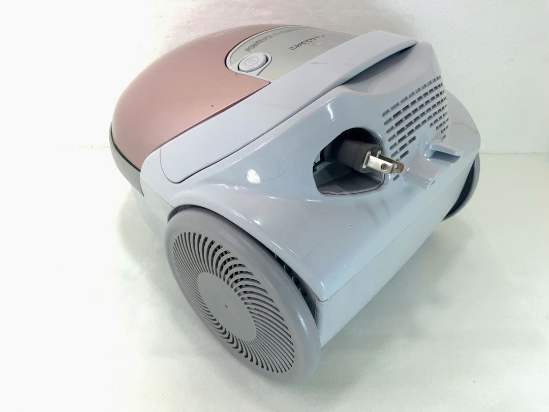 HITACHI 紙パック式クリーナー　CVーV500