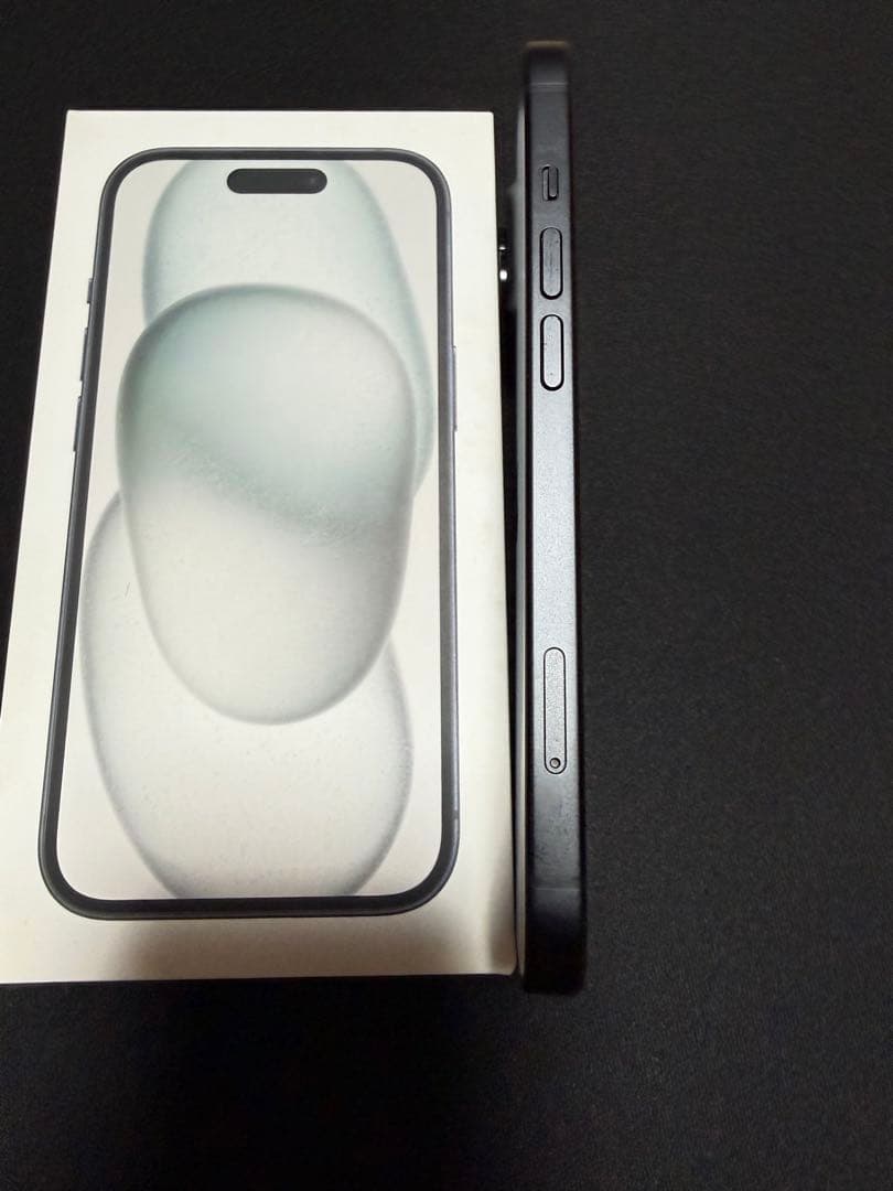 iPhone 15 スペースブラック 128GB 93% simフリー