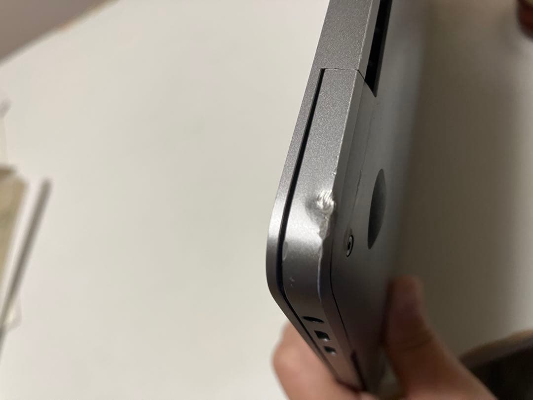 【最終値下】MacBook Pro 15.4インチ Retina 2018