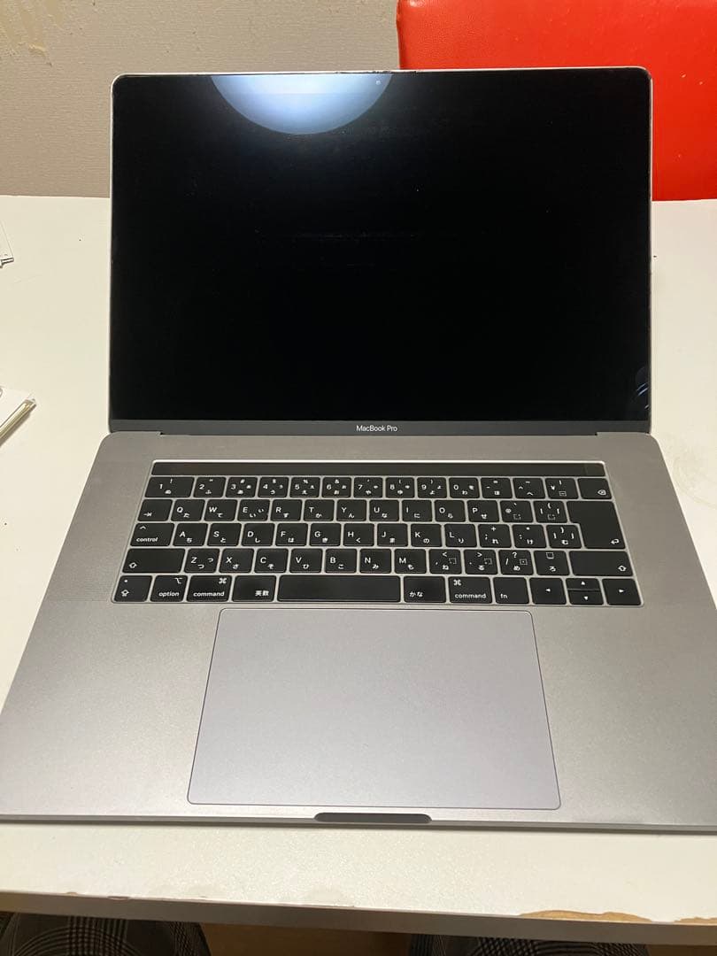 【最終値下】MacBook Pro 15.4インチ Retina 2018