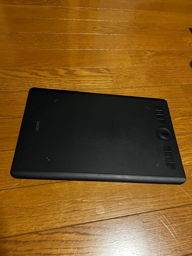 ペプシ　wacom Intuos Pro ペンタブ PTH-660(M)