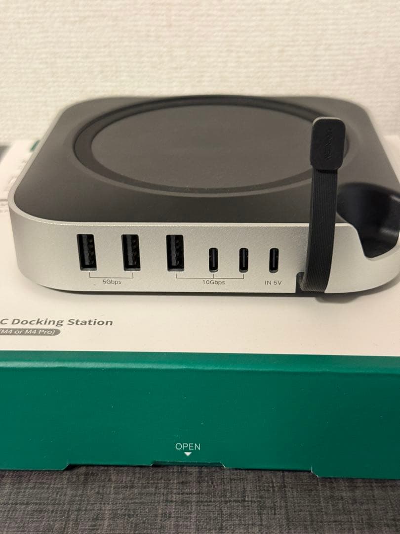 Apple Mac mini（M4） + UGREEN ドッキングステーション