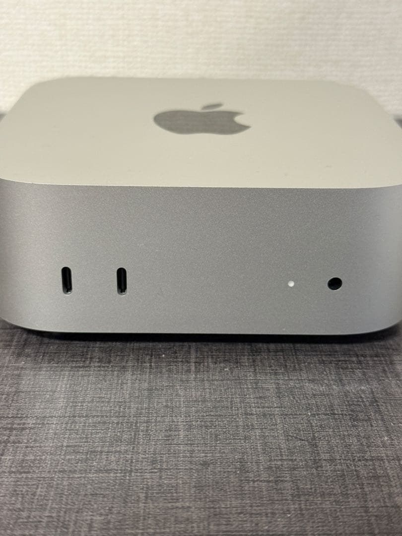 Apple Mac mini（M4） + UGREEN ドッキングステーション