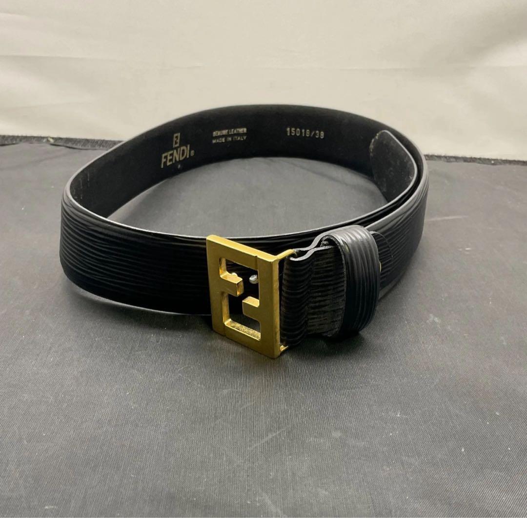 FENDI ブラックレザー ベルト