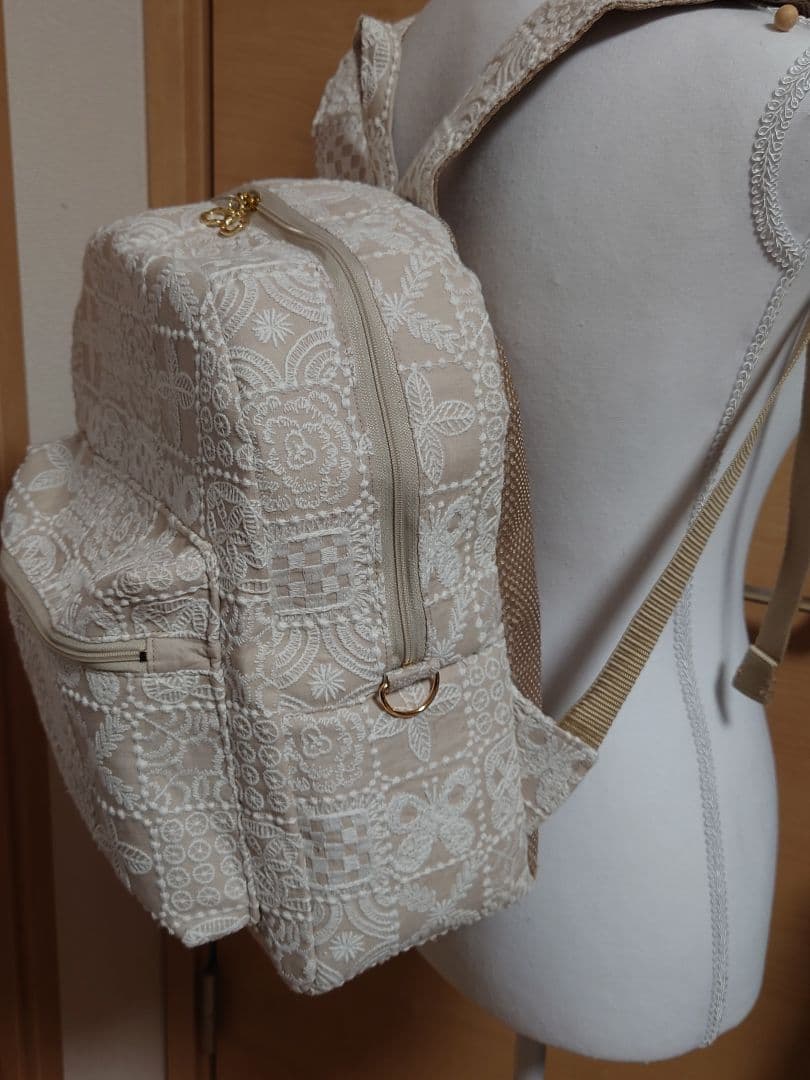 forest tile light beige　ミナペルホネン　リュック