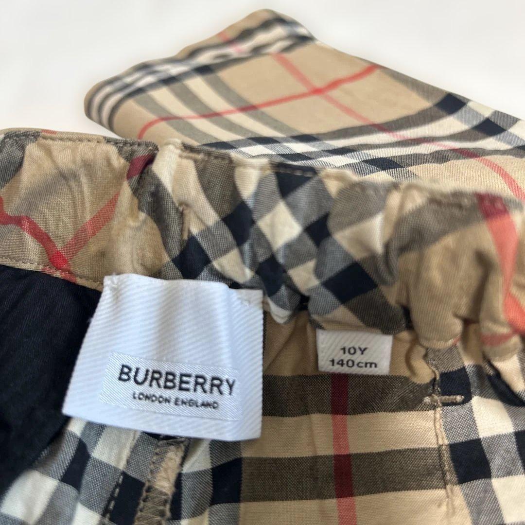 ☆BERBERRY☆Tシャツ&ノバチェックハーフパンツ2着セット　男の子140